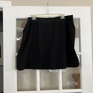 NWOT Black 32° tennis skort size XL